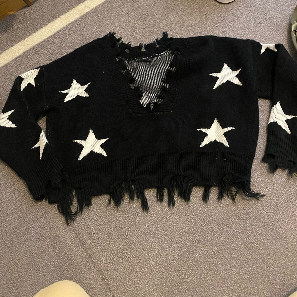 Knit Star Sweater with fray
